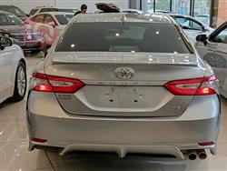 تۆیۆتا کامری